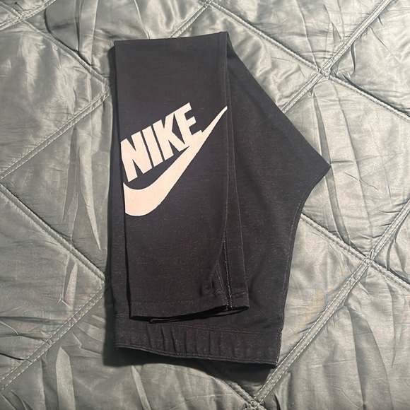 Nike Pants - Nike leggings